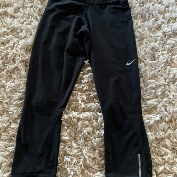 Nike size small leggings - Picture 4 of 4